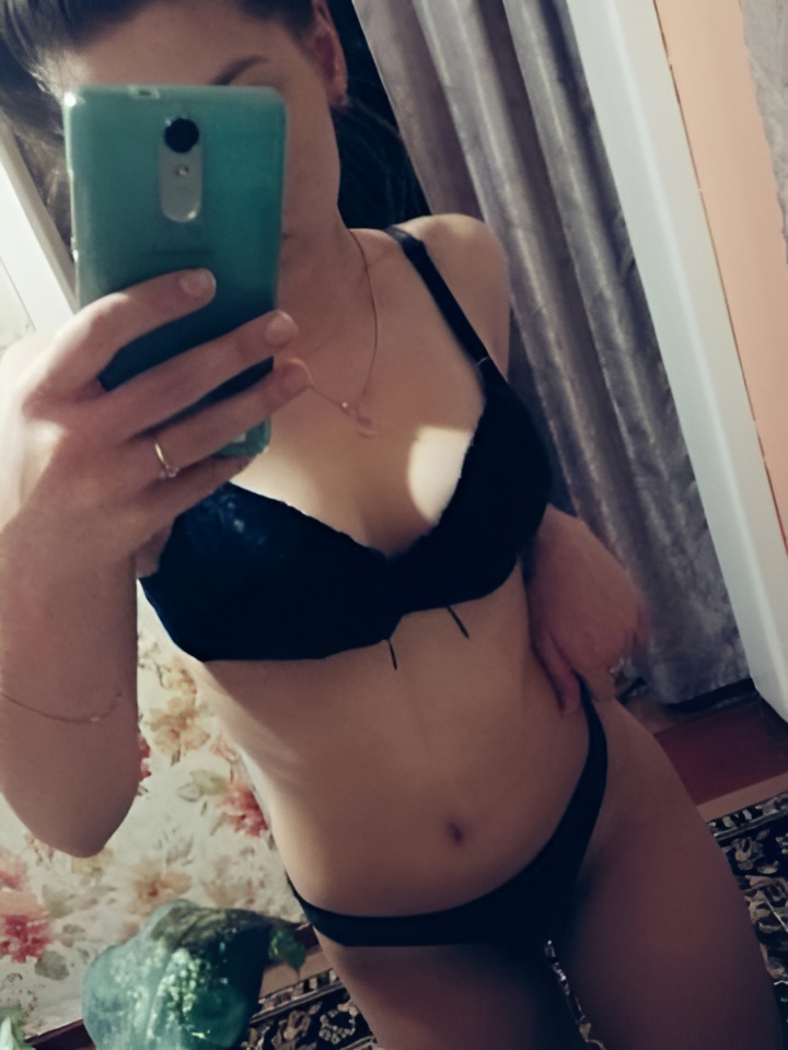 Индивидуалка Даша, доступна для личного знакомства от 1500 руб