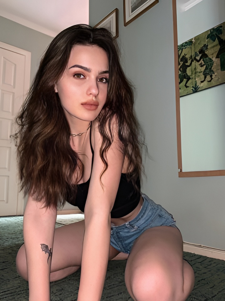 Индивидуалка Алина, доступна для личного знакомства от 2000 руб